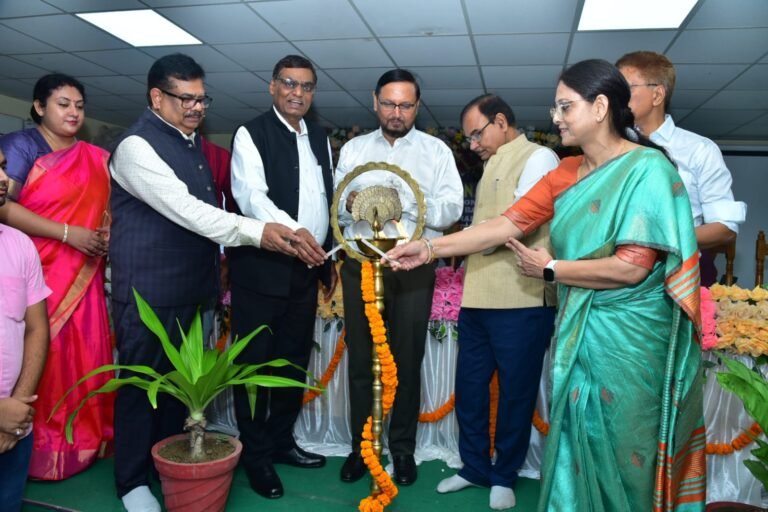 WhatsApp Image 2025-09-18 at 15.15.12